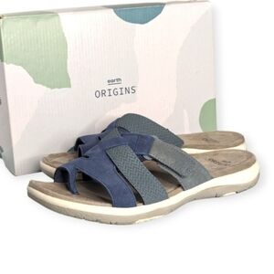 Earth Origins Suede Leather Slide Sandals Blue Samara 8.5M/W MISMATCHED WIDTHS